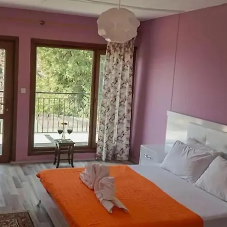 Onur Fethiye Мотель *